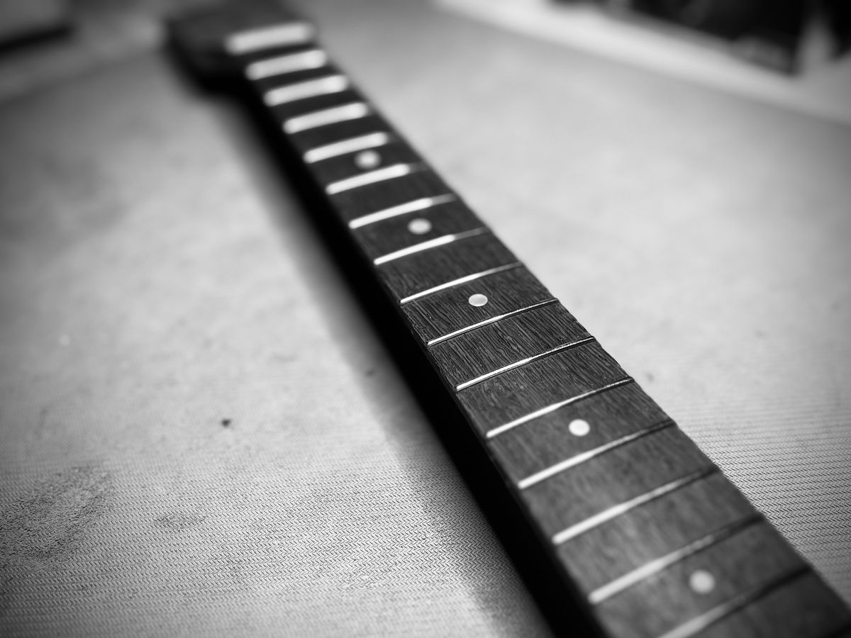 Fretted Wenge fretboard with dot inlays